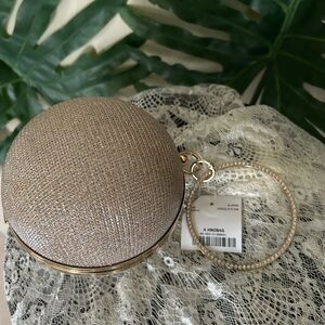 Gold Sparkle Round Wristlet Clutch